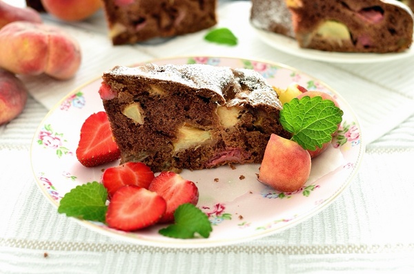 Ciasto „salceson” z owocami 